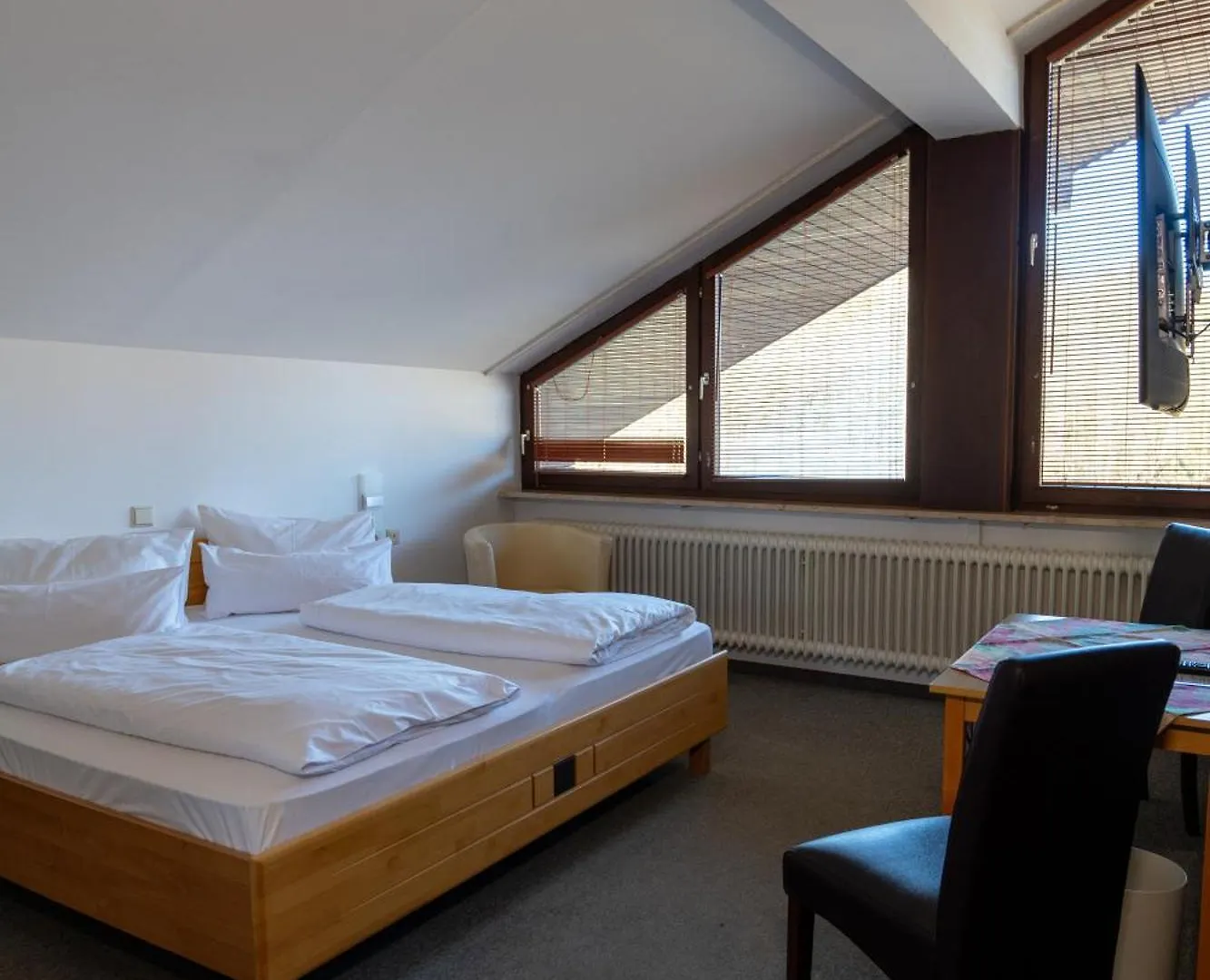 Wald- Und Tagungshotel Gelaender Schernfeld Hotel