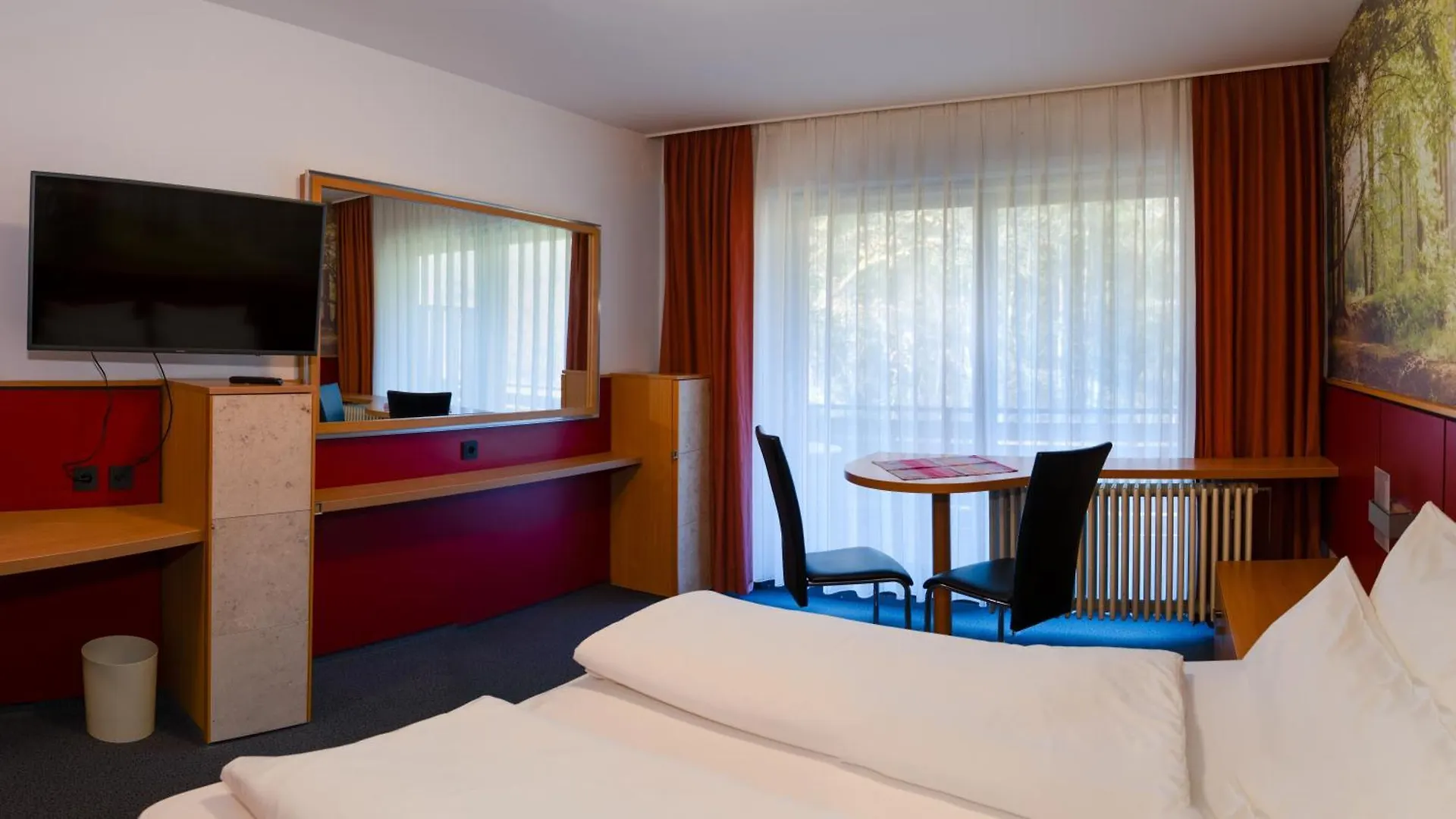 Hotel Wald- Und Tagungshotel Gelaender Schernfeld